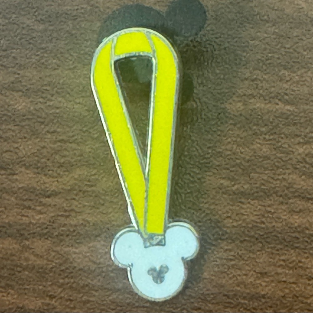 5/$25 Disney Yellow Mickey Lanyard Pin